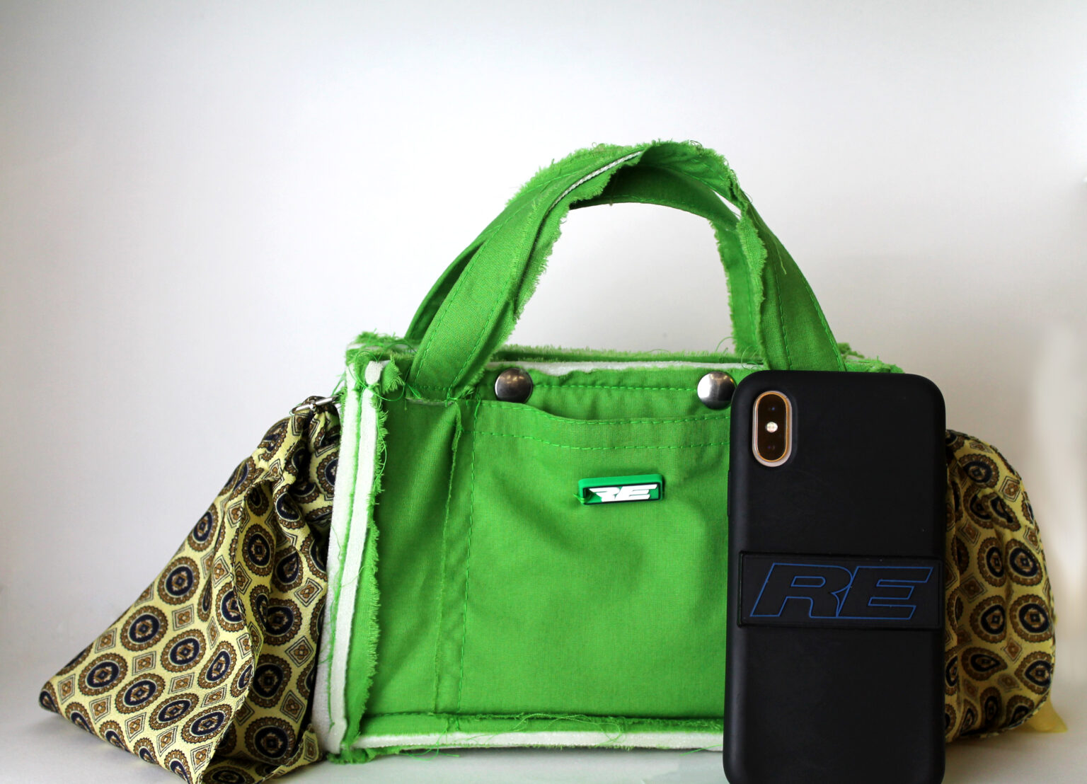 green puffer bag