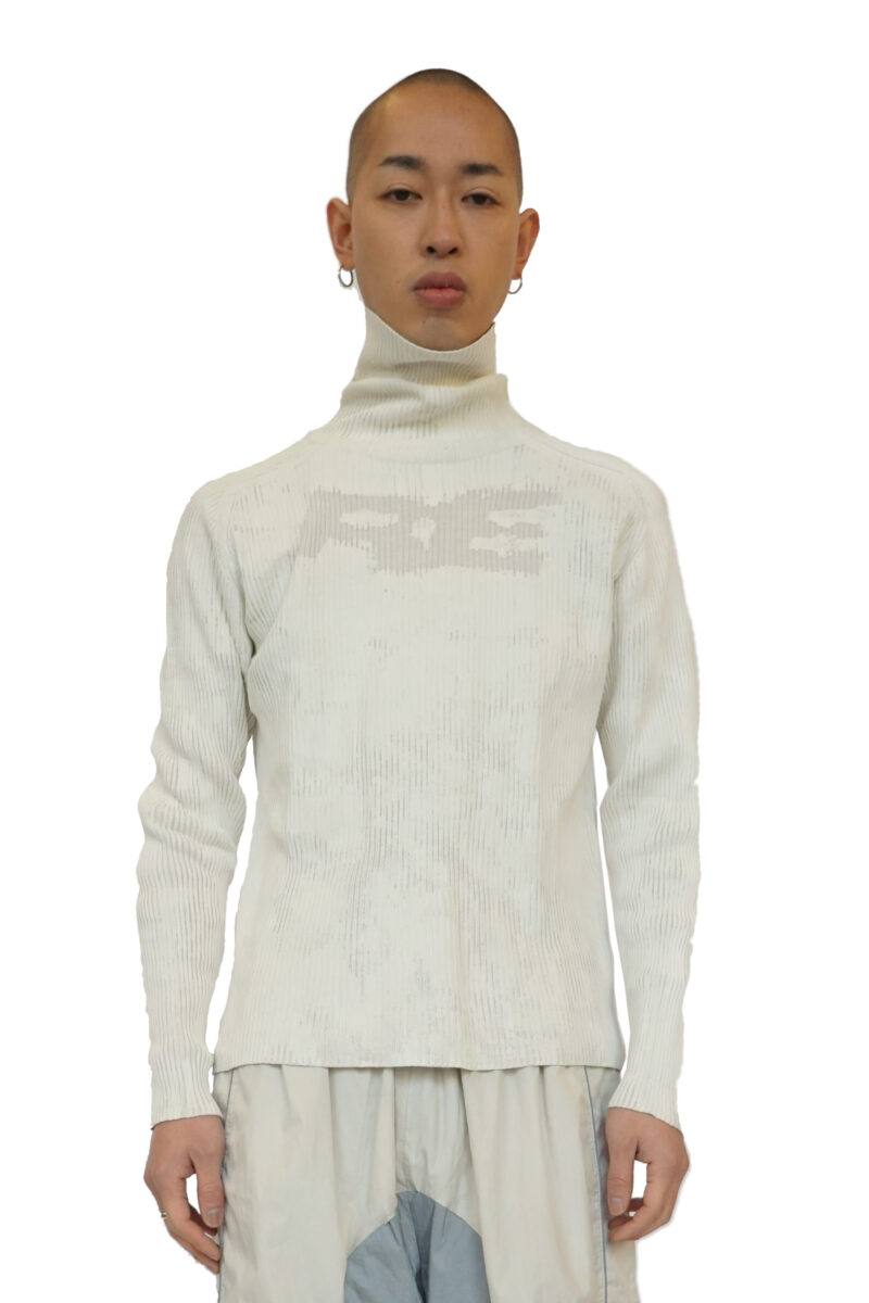 Painted RE Turtle Neck