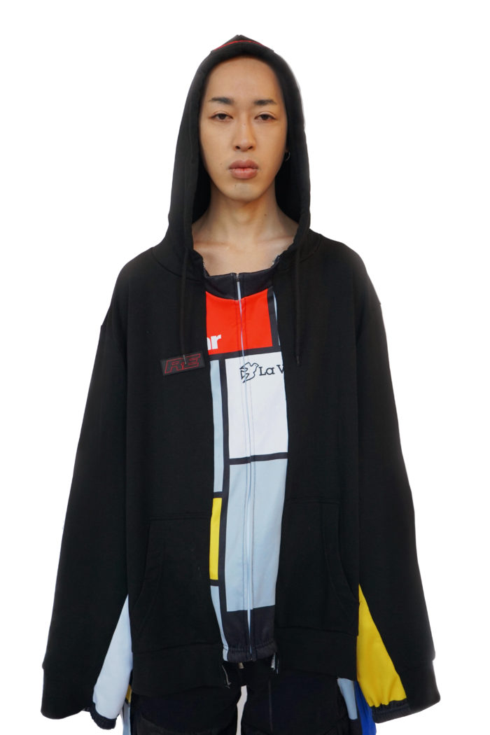 Reconstruct Patchwork Zipper Hoodie. Cardigan with hood mixed with fleece racer details. Oversized, unisex fit. Hoodie from bio cotton with racer details.