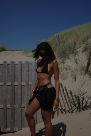Black Kini